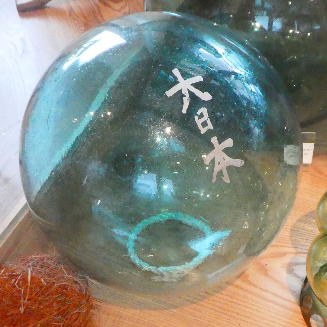 Museums 101 Japanese glass fishing floats (photo diary)